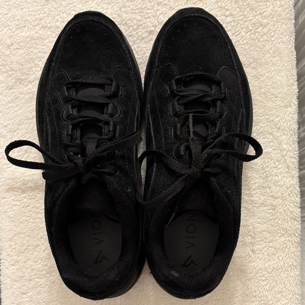 *NWOT* Ryka Catalyst III Walking Sneakers, Size 8.5M